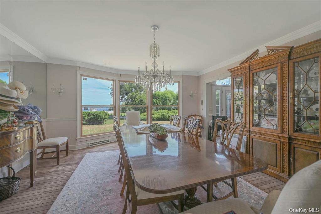 34 Bay Crest Drive, Huntington Bay, NY 11743