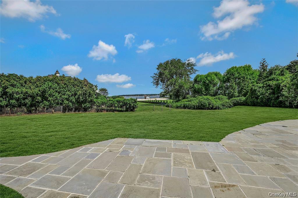 34 Bay Crest Drive, Huntington Bay, NY 11743