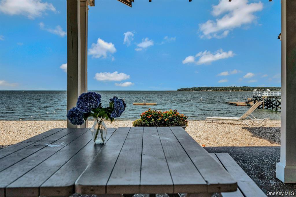 34 Bay Crest Drive, Huntington Bay, NY 11743