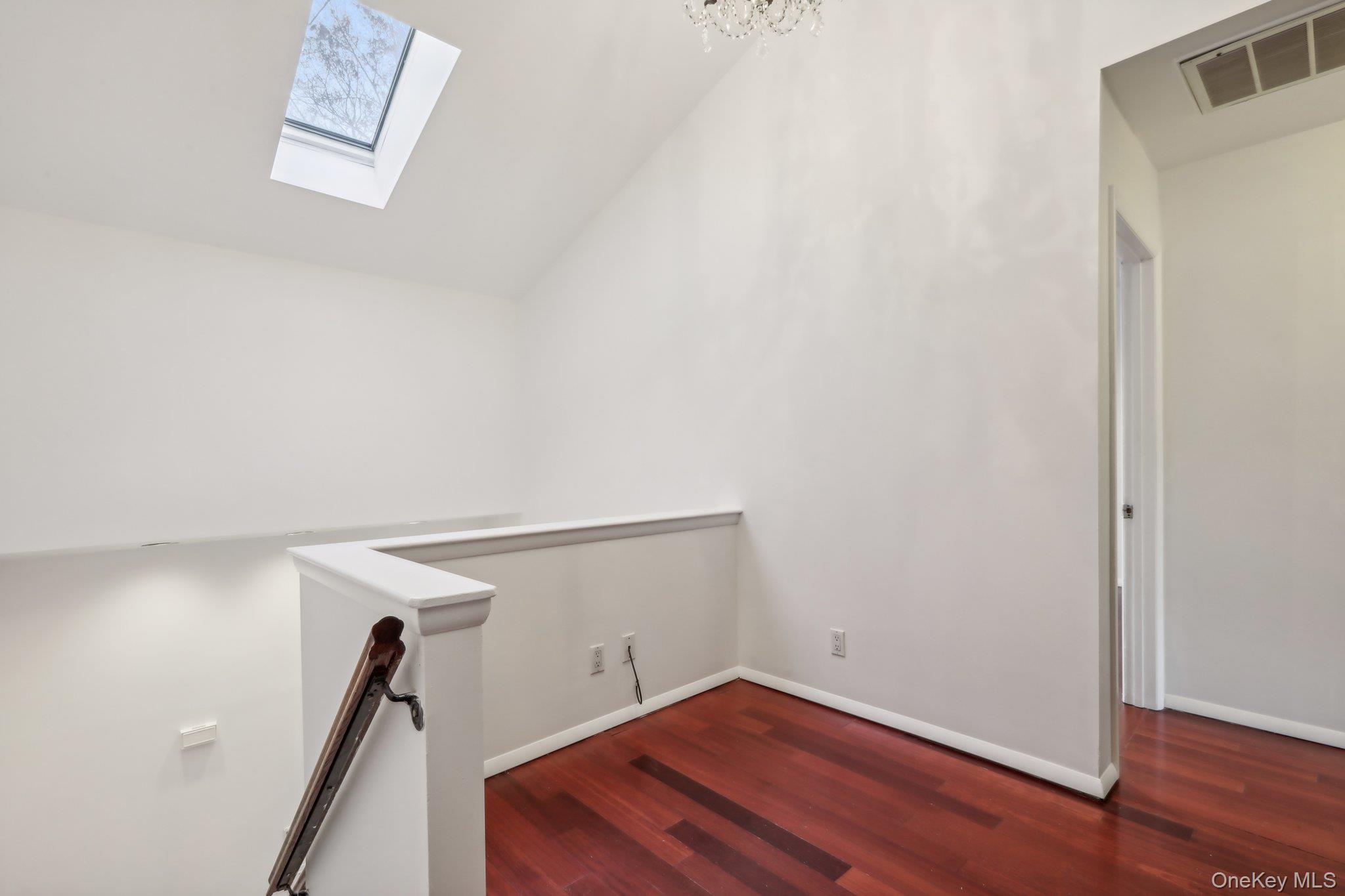 74 Pheasant Run, Millwood, NY 10546