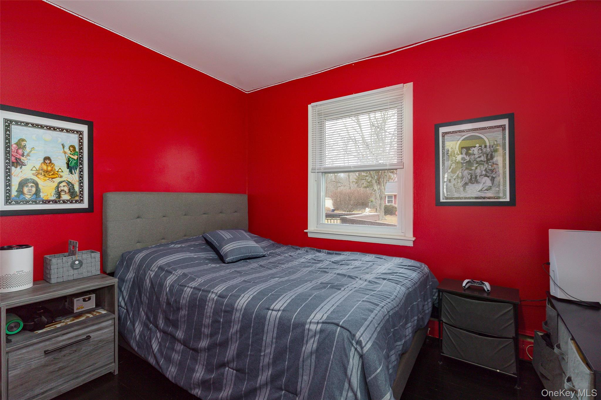 11 Cambridge Drive, Red Hook, NY 12571