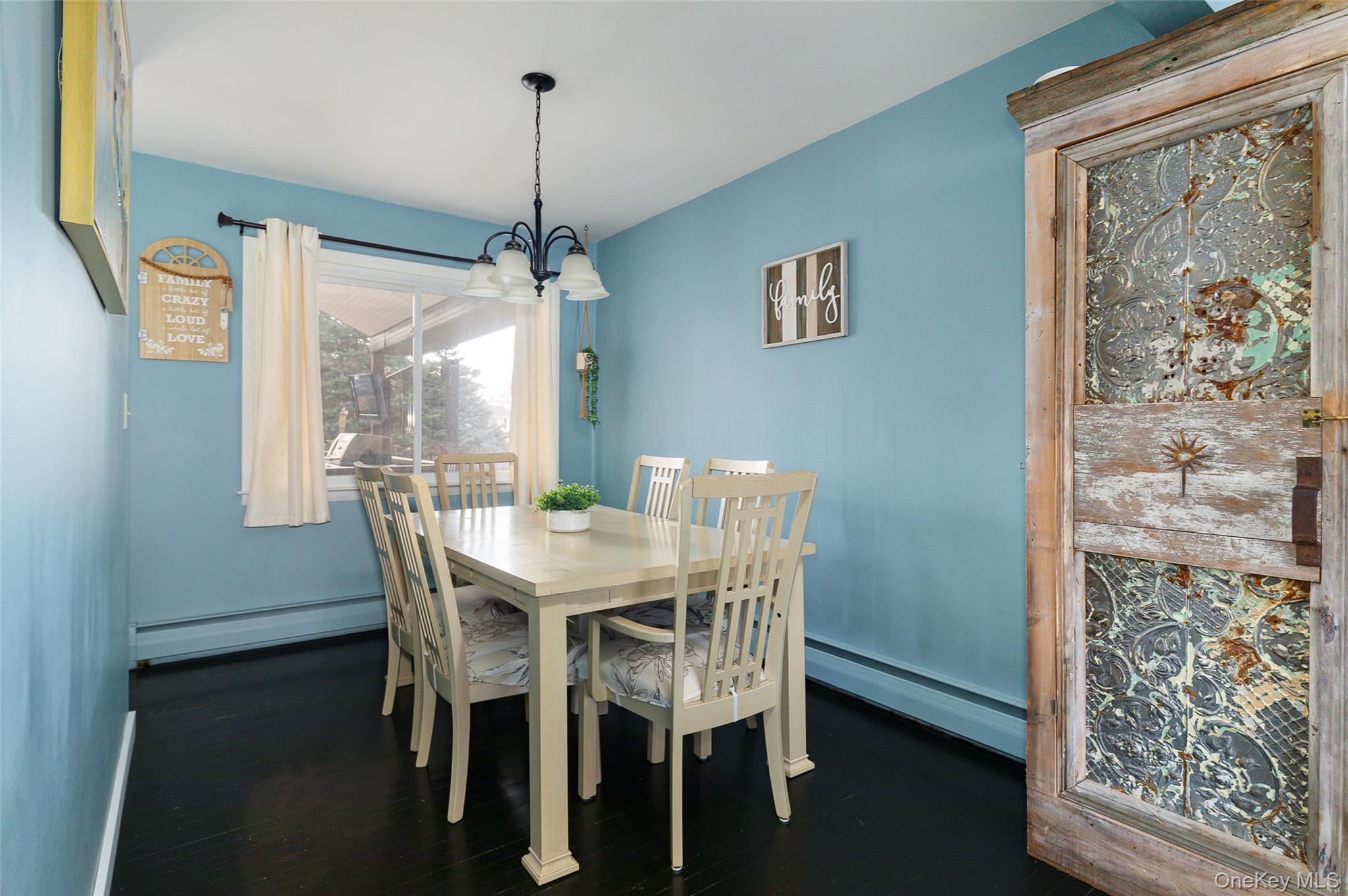 11 Cambridge Drive, Red Hook, NY 12571