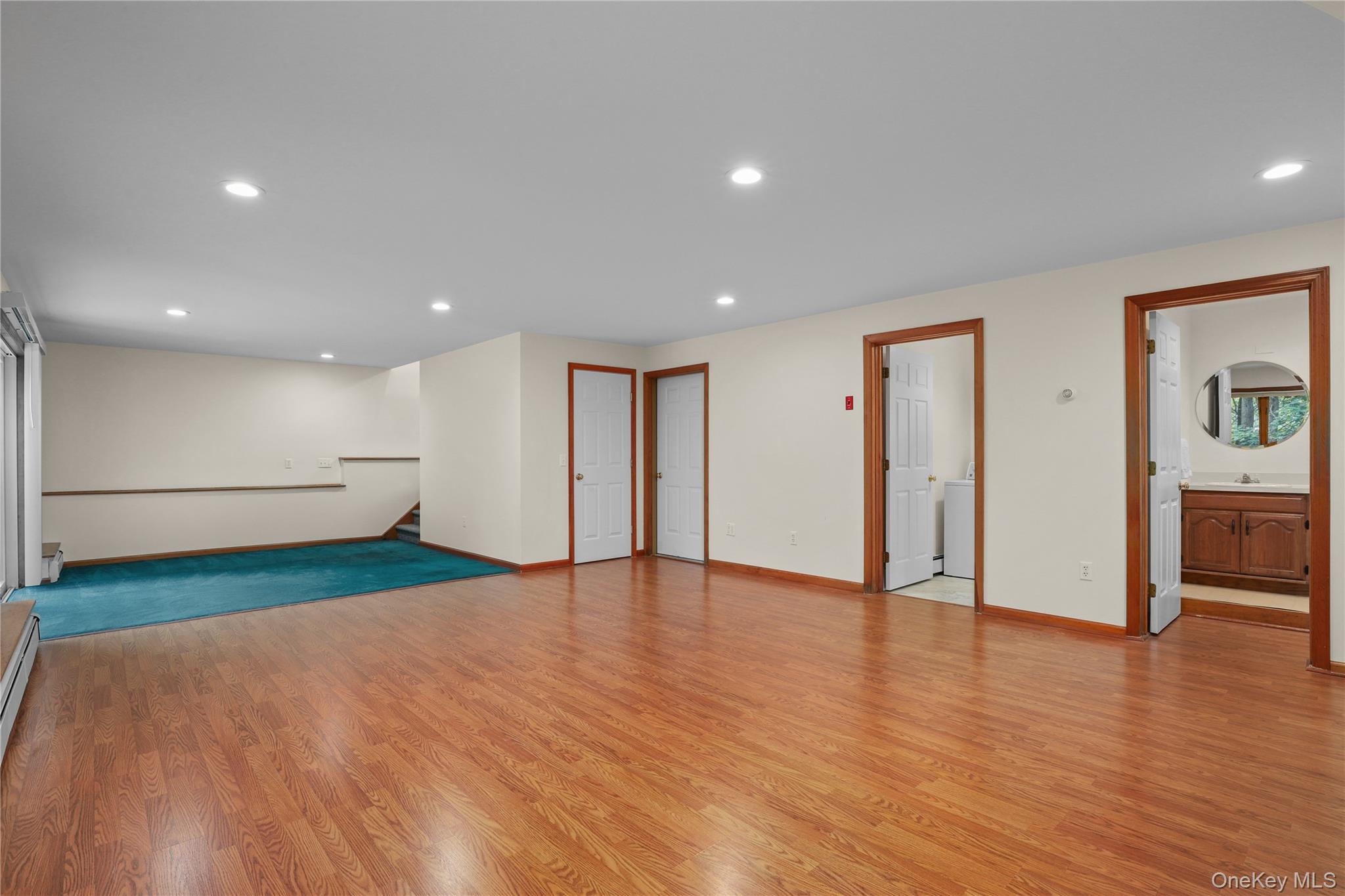 8 Hemlock Road, South Salem, NY 10590