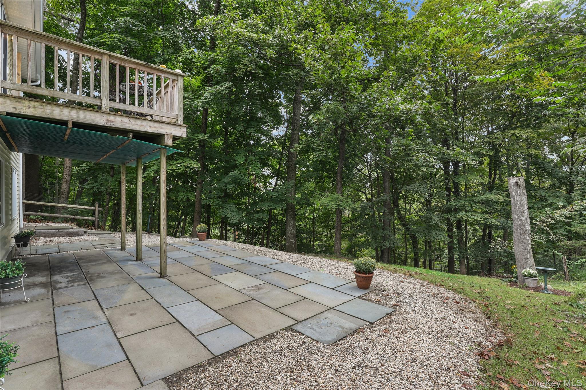 8 Hemlock Road, South Salem, NY 10590