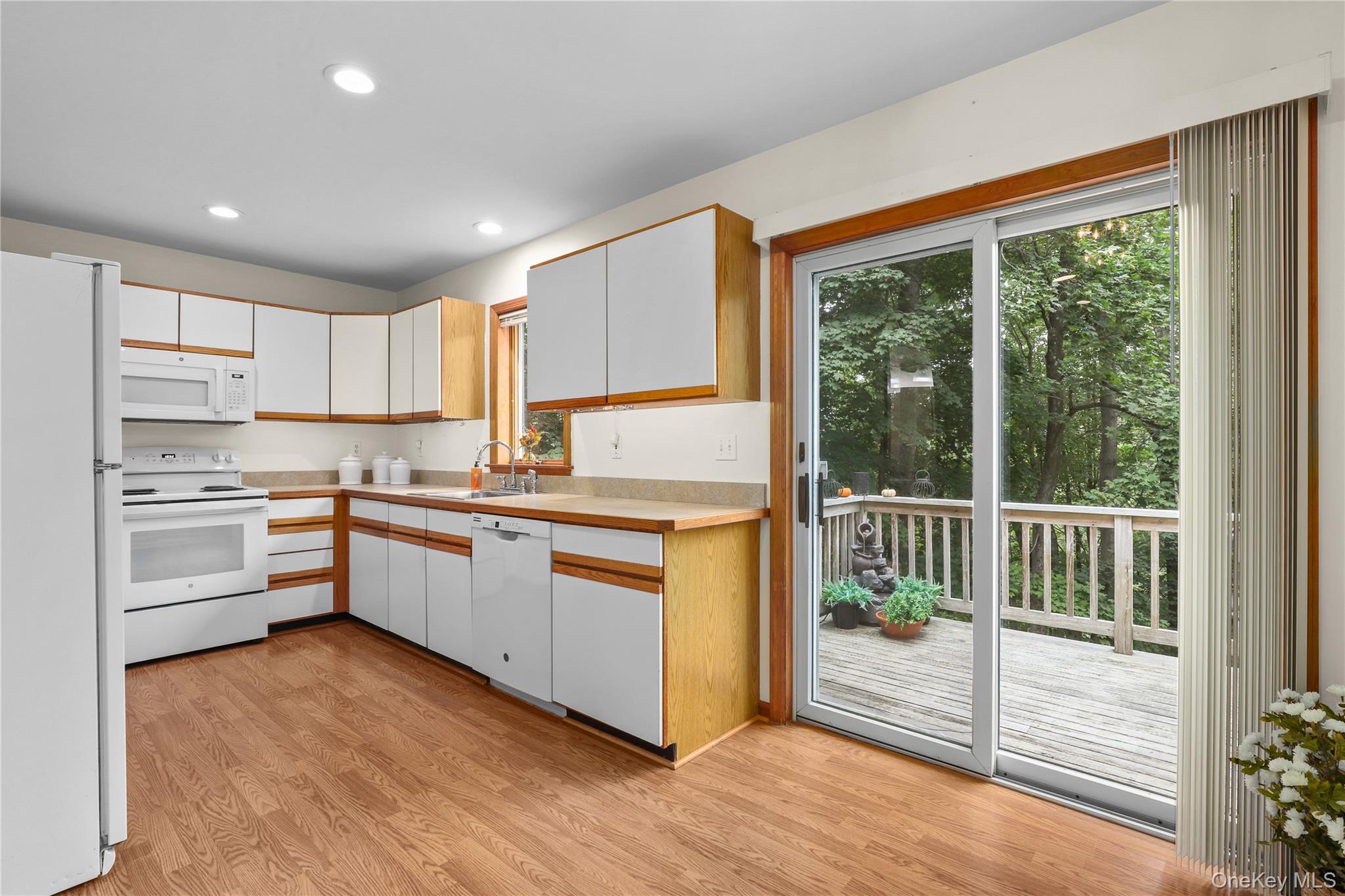 8 Hemlock Road, South Salem, NY 10590