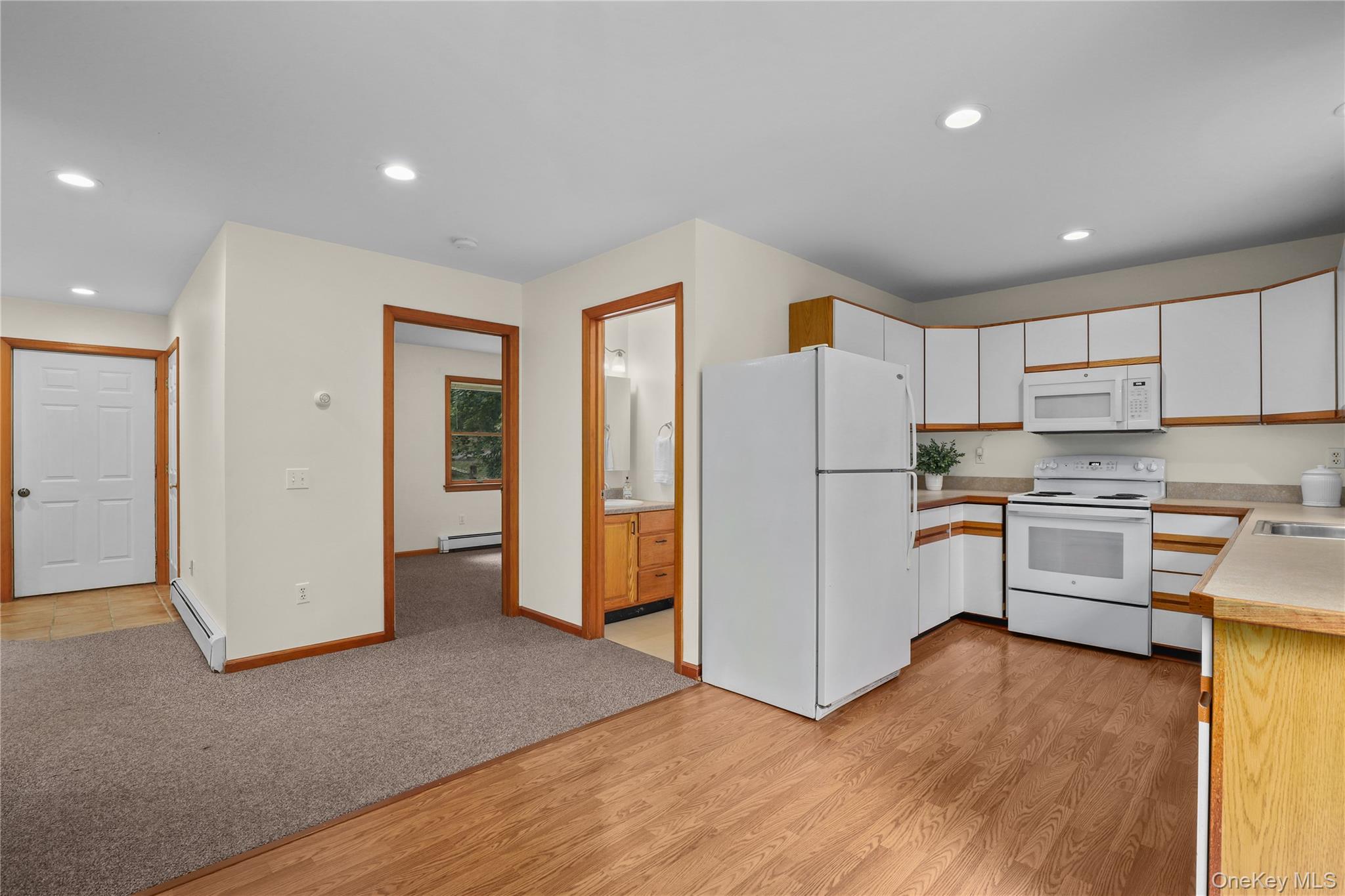 8 Hemlock Road, South Salem, NY 10590