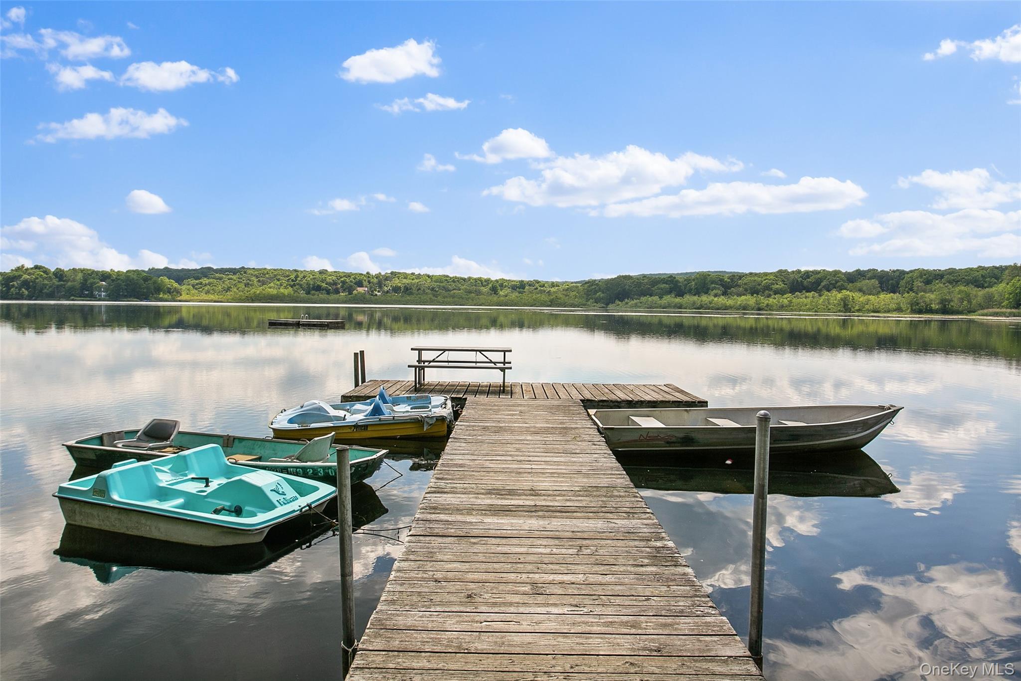 8 Hemlock Road, South Salem, NY 10590