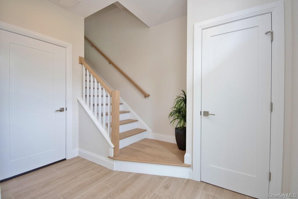 42 Andrews Lane, Sleepy Hollow, NY 10591