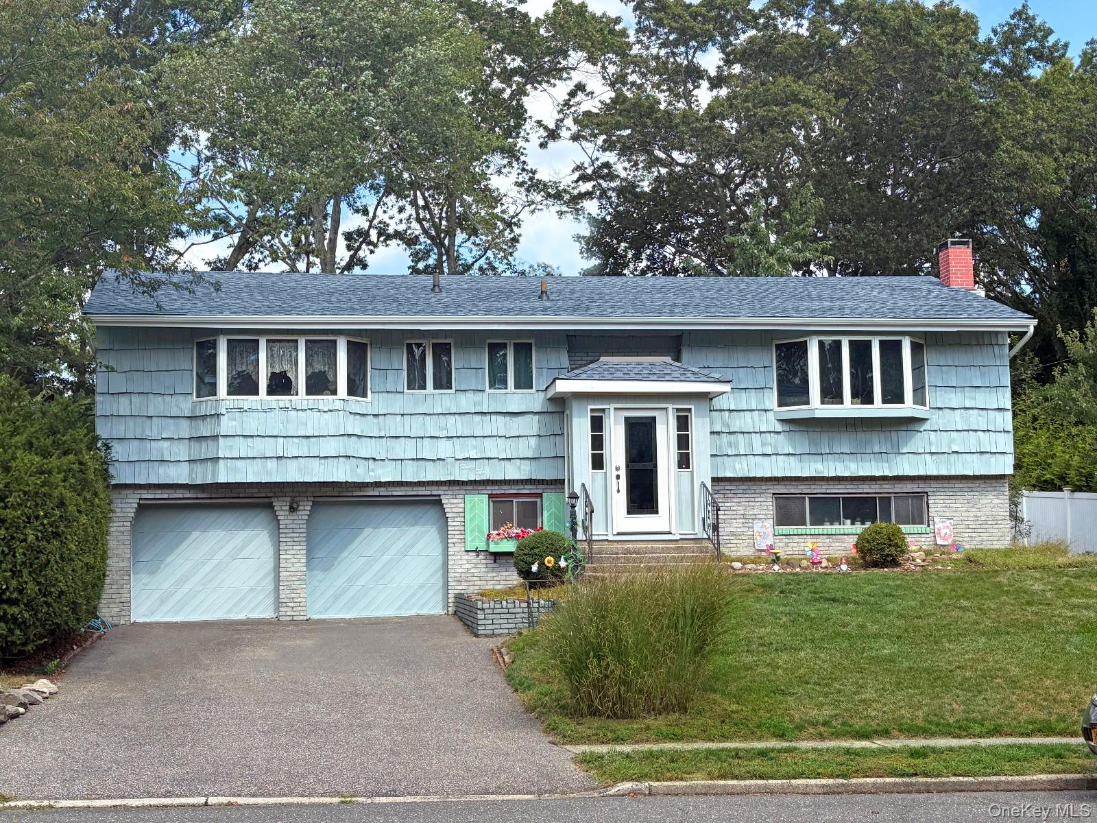 22 Fuller Street, Dix Hills, NY 11746