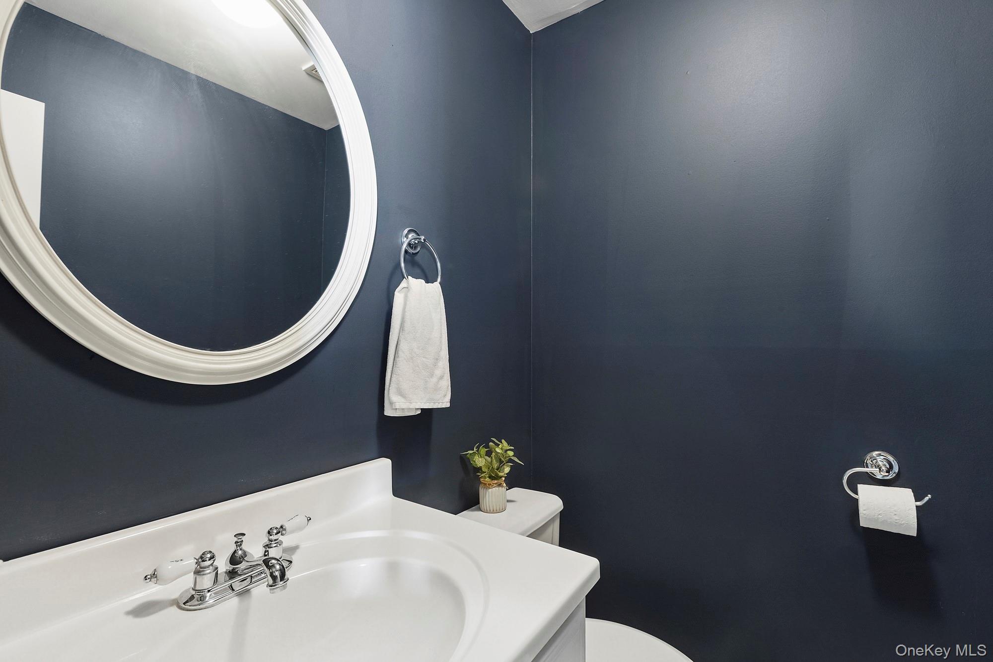 19 Bass Court, Manorville, NY 11949