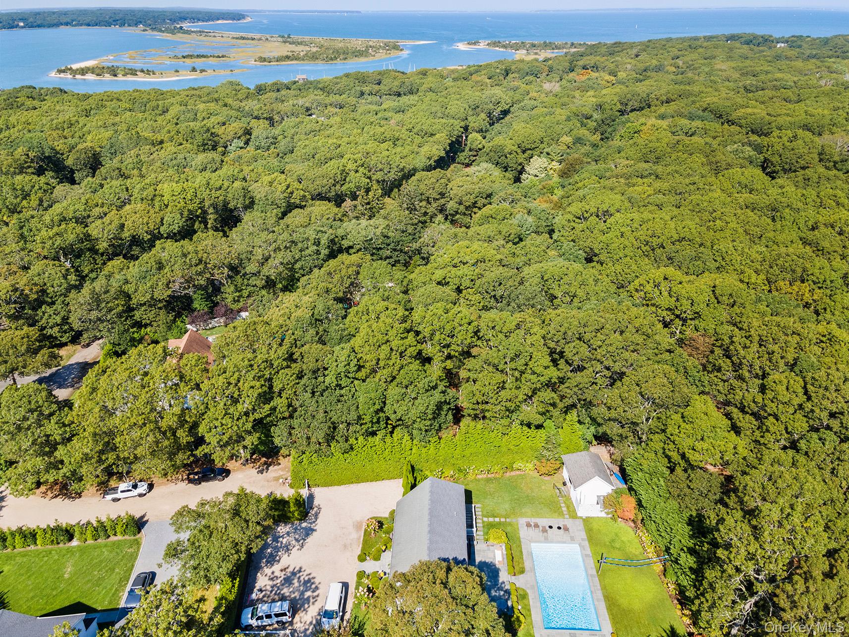 4 Calvin Street, East Hampton, NY 11937