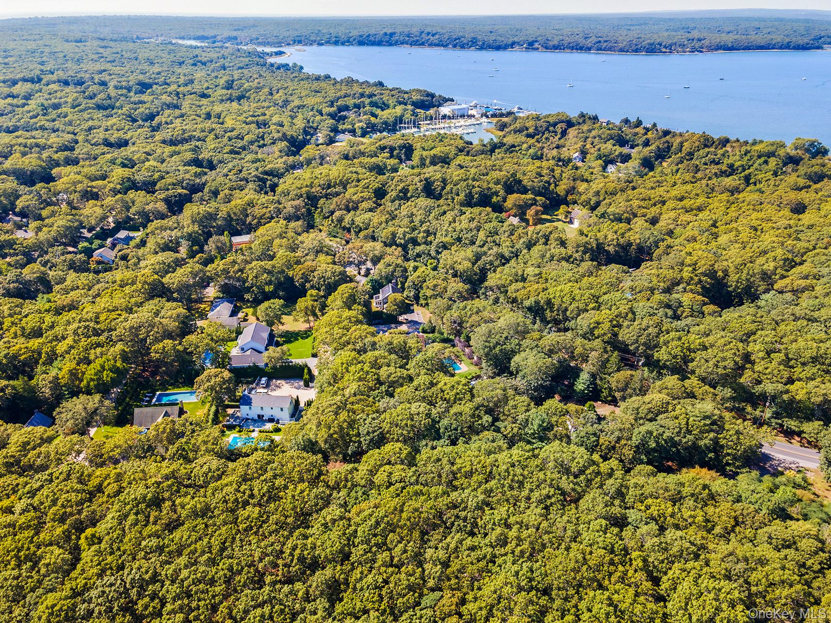 4 Calvin Street, East Hampton, NY 11937