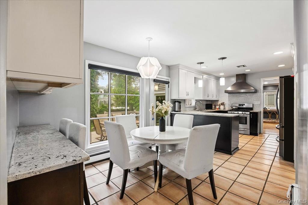 1127 Fordham Lane, Woodmere, NY 11598