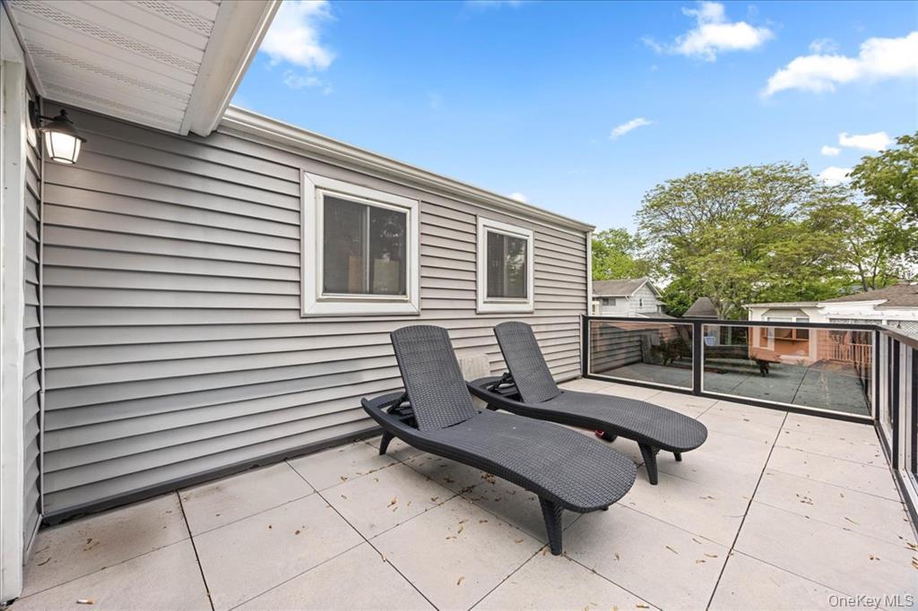 1127 Fordham Lane, Woodmere, NY 11598