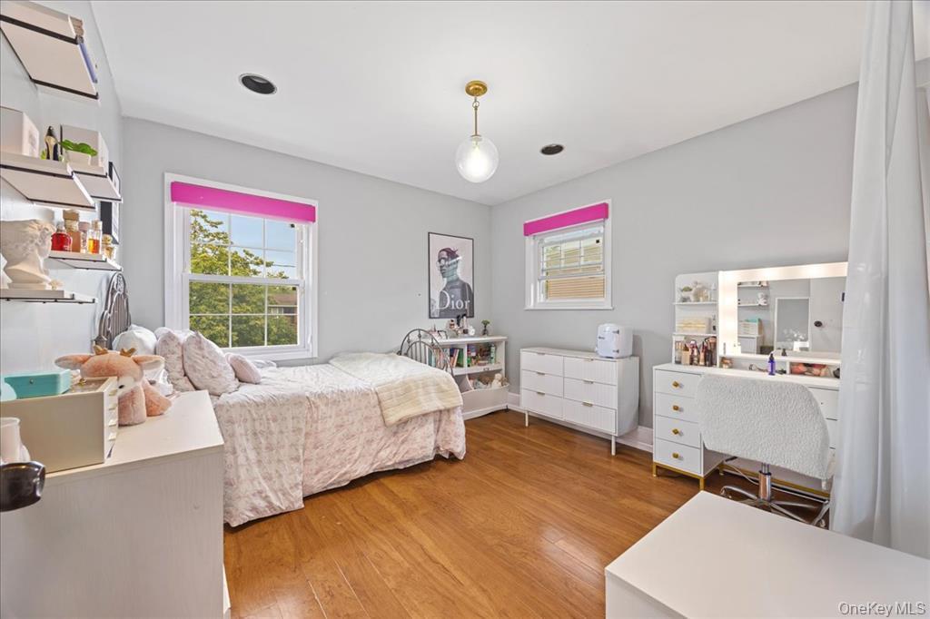 1127 Fordham Lane, Woodmere, NY 11598