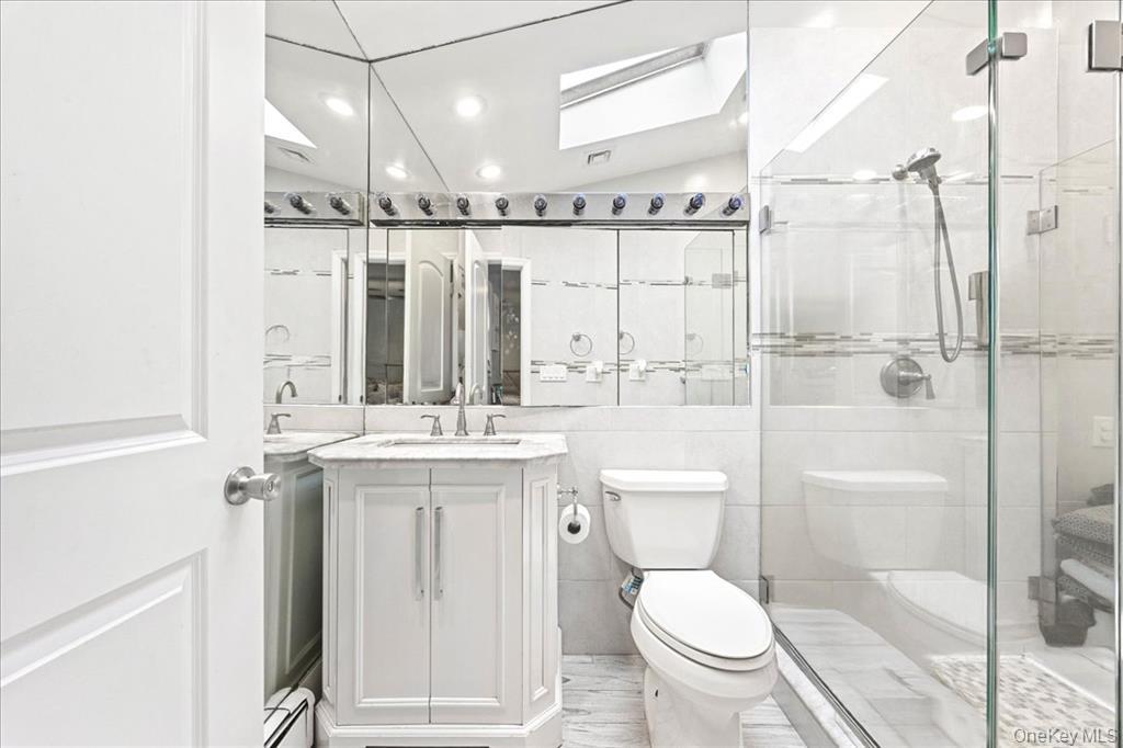 1127 Fordham Lane, Woodmere, NY 11598