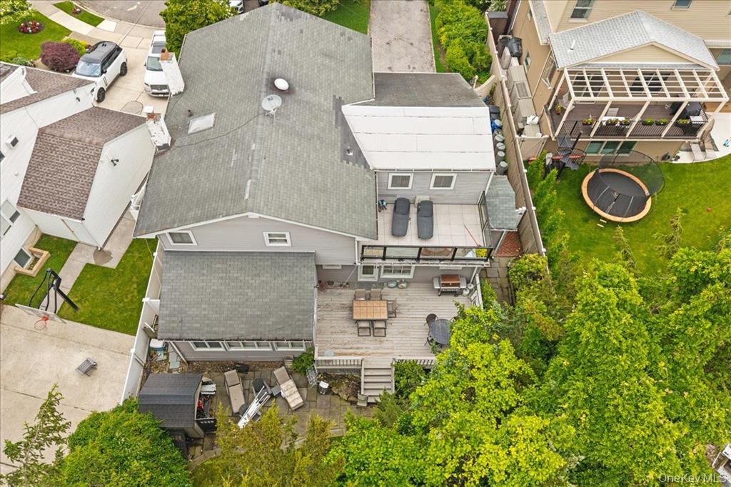 1127 Fordham Lane, Woodmere, NY 11598