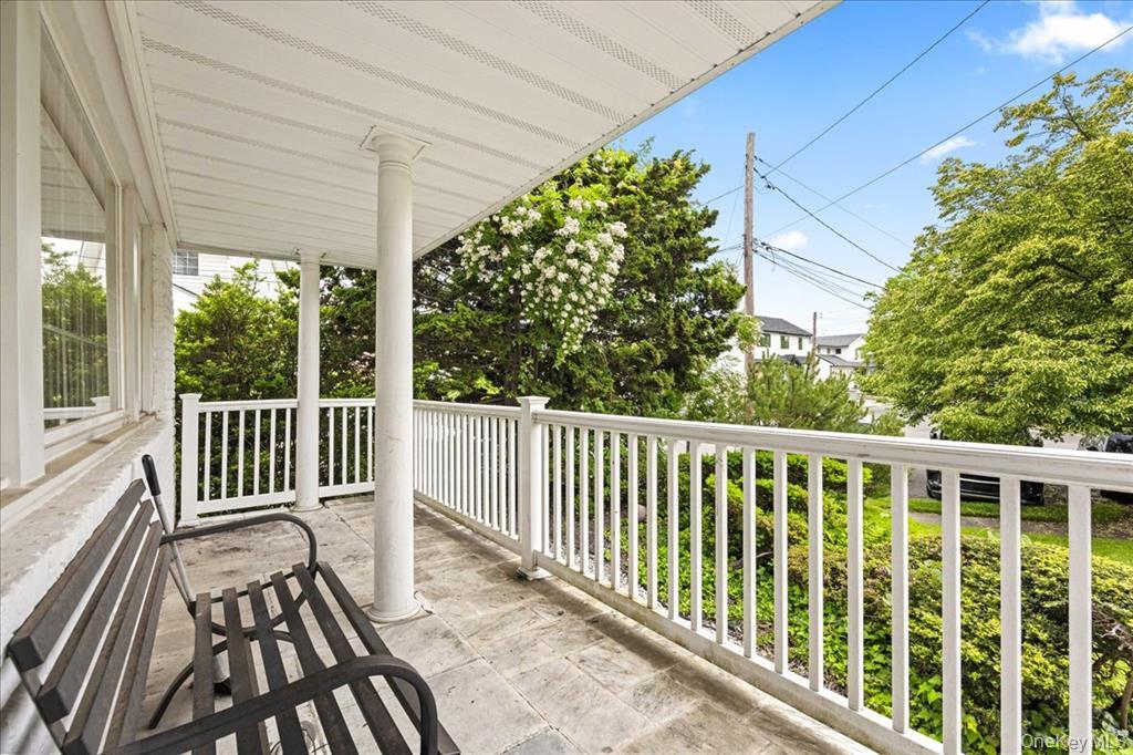 1127 Fordham Lane, Woodmere, NY 11598