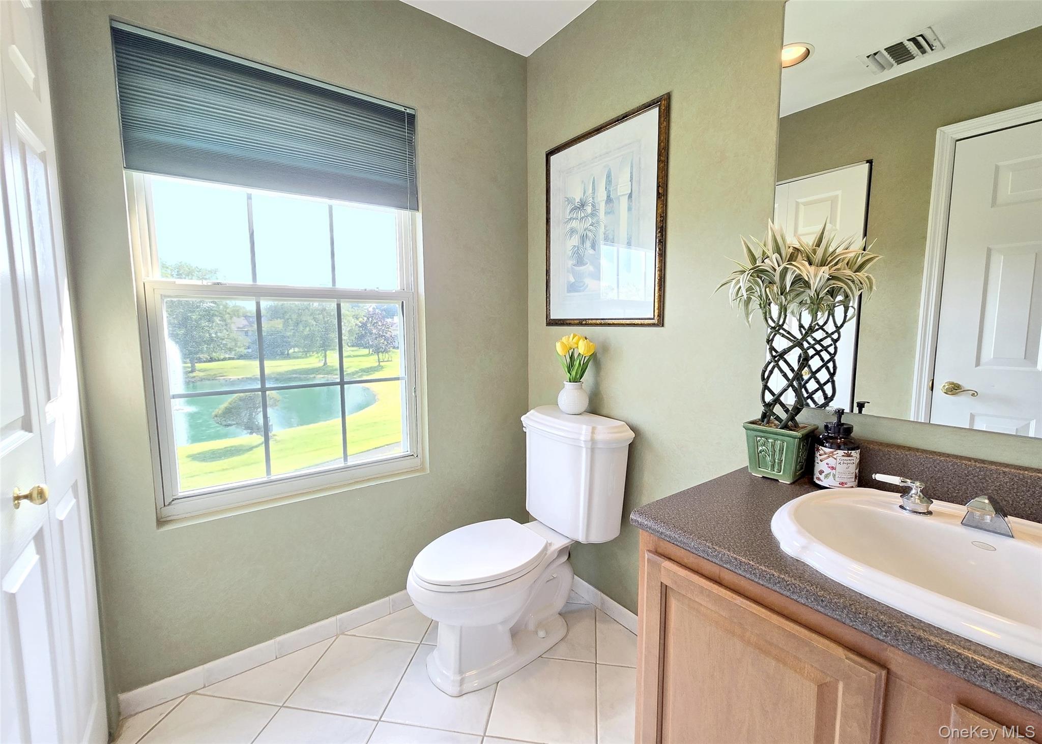 105 Commodore Circle, Port Jefferson Station, NY 11776