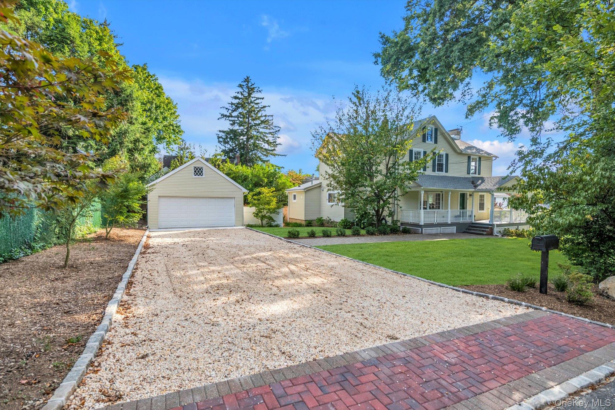 2 Smull Lane, Port Washington, NY 11050