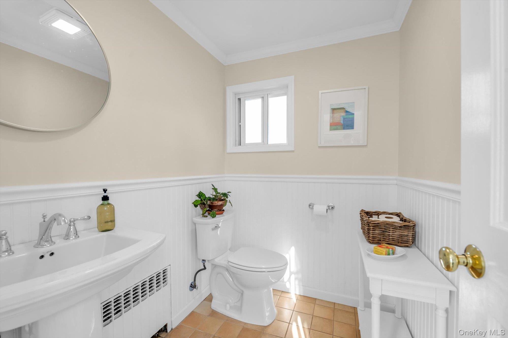 2 Smull Lane, Port Washington, NY 11050