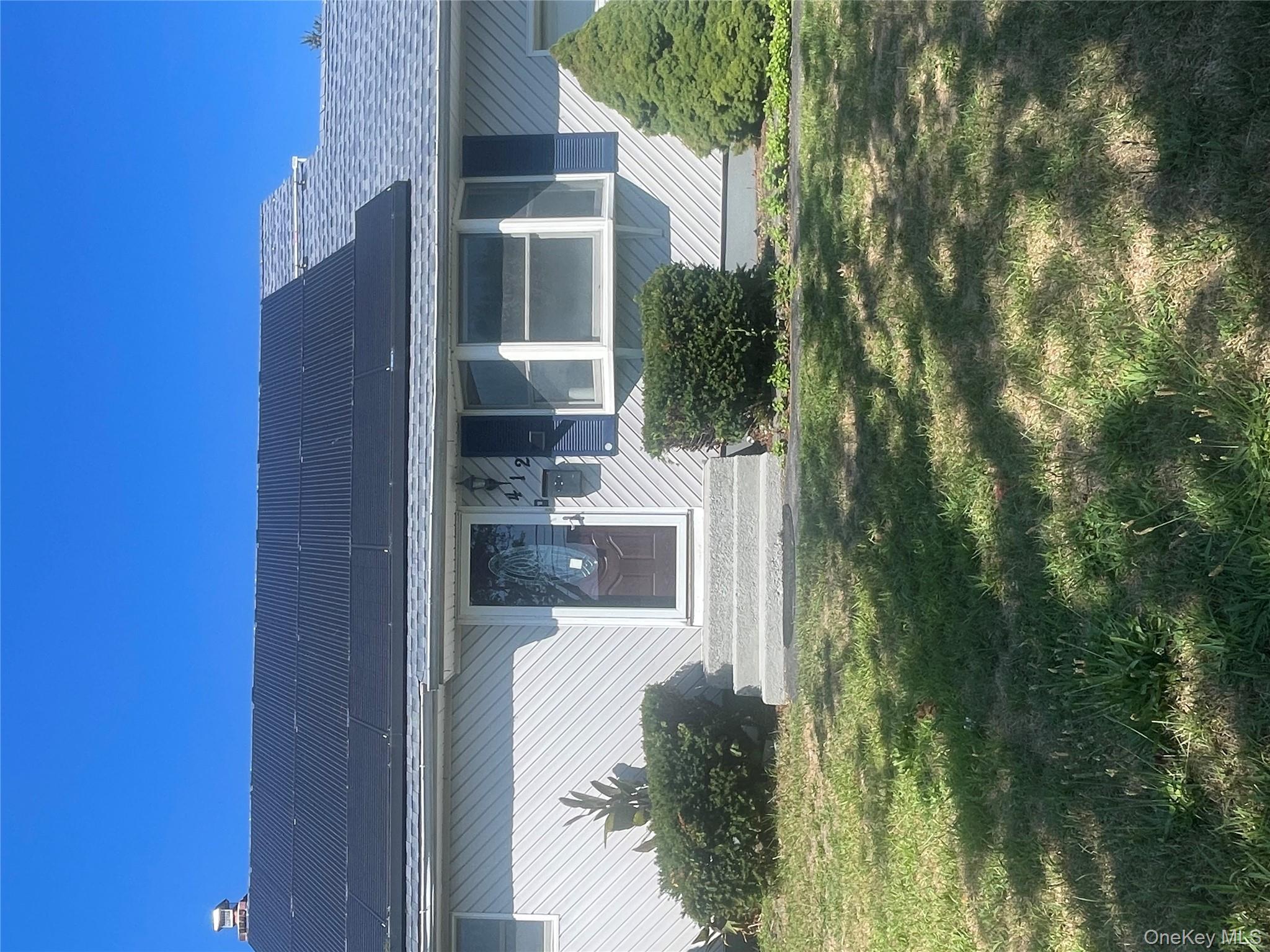 412 37th Street # 1 Family, Babylon, NY 11757