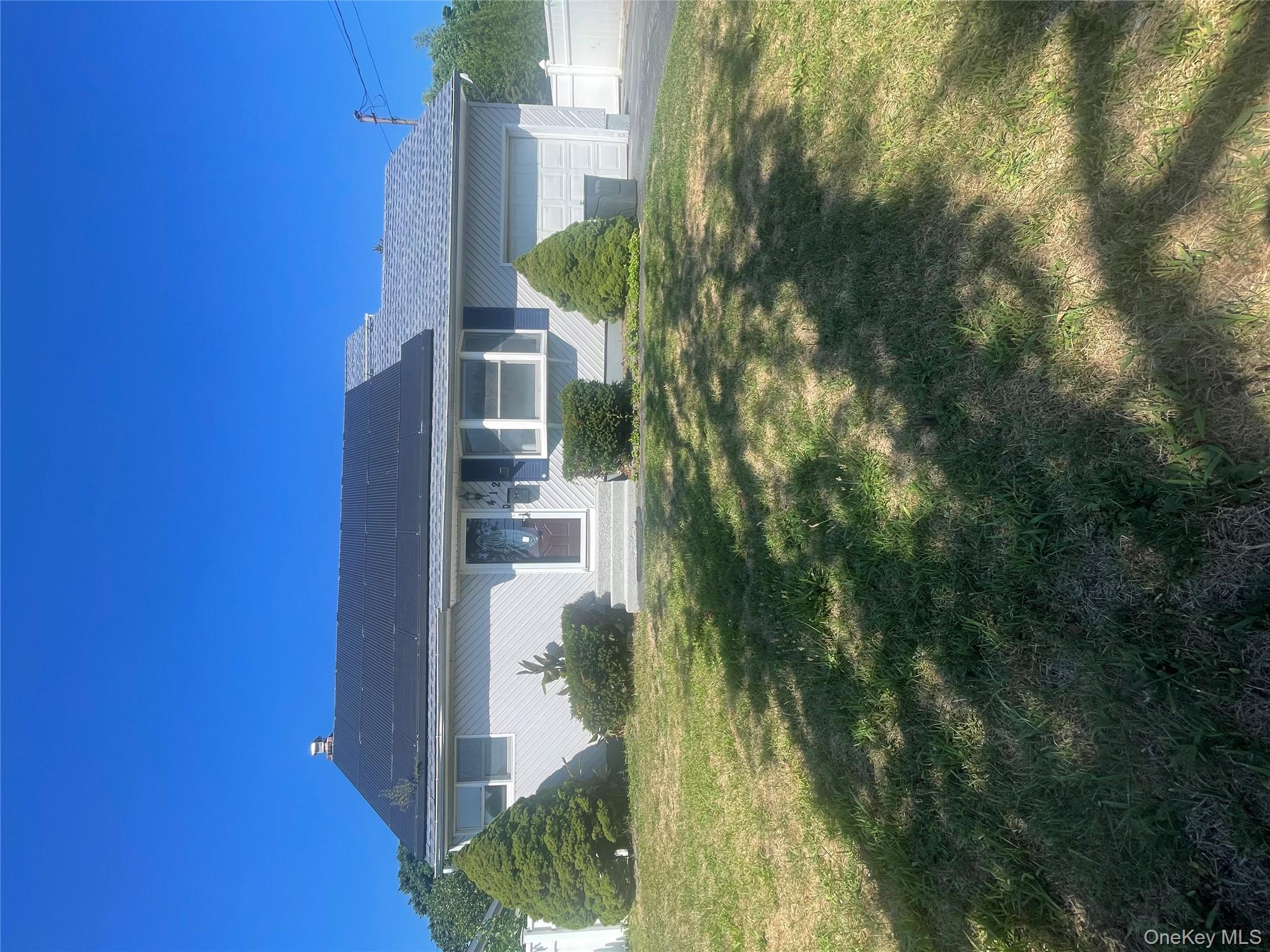 412 37th Street # 1 Family, Babylon, NY 11757