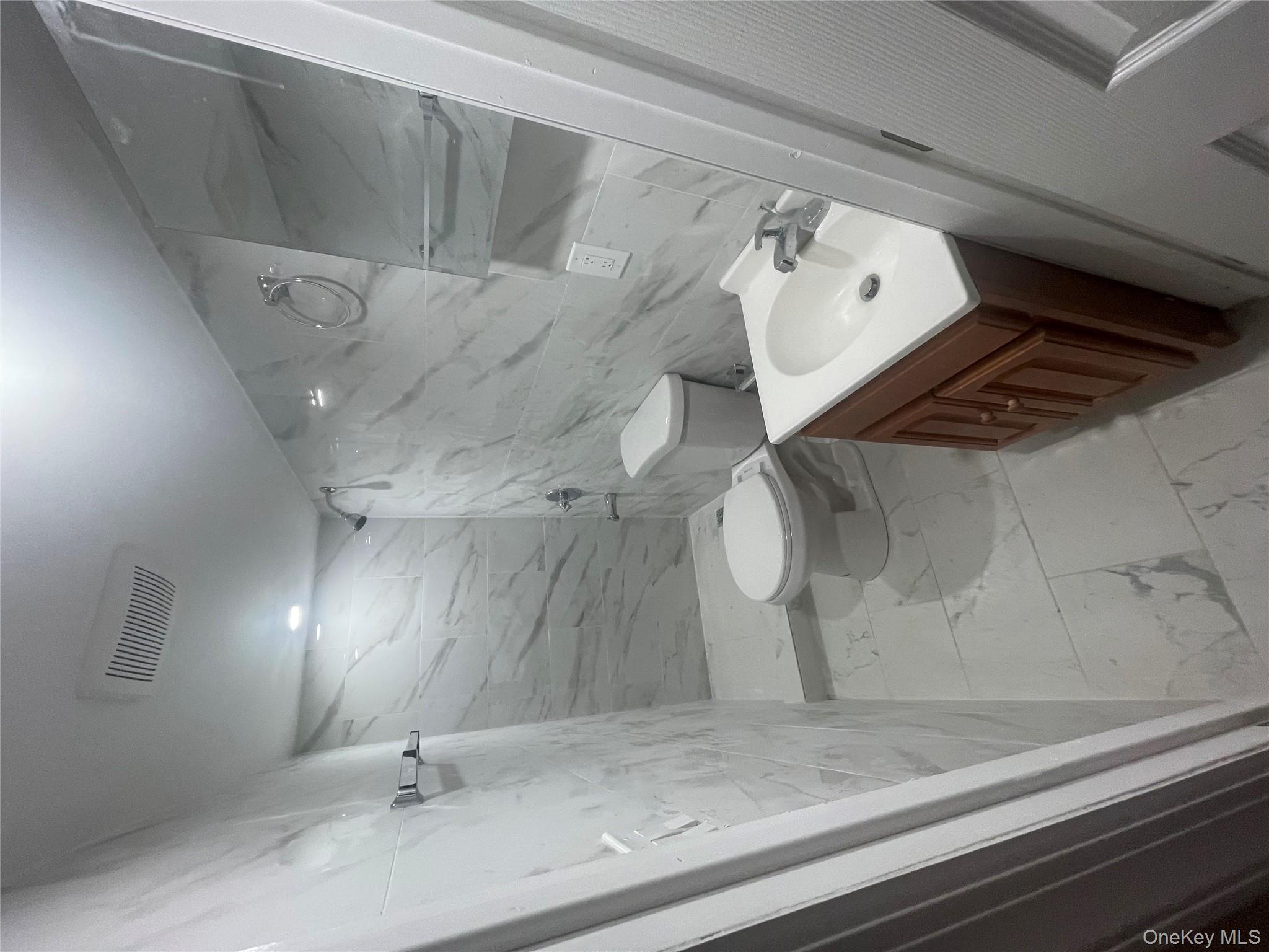 412 37th Street # 1 Family, Babylon, NY 11757