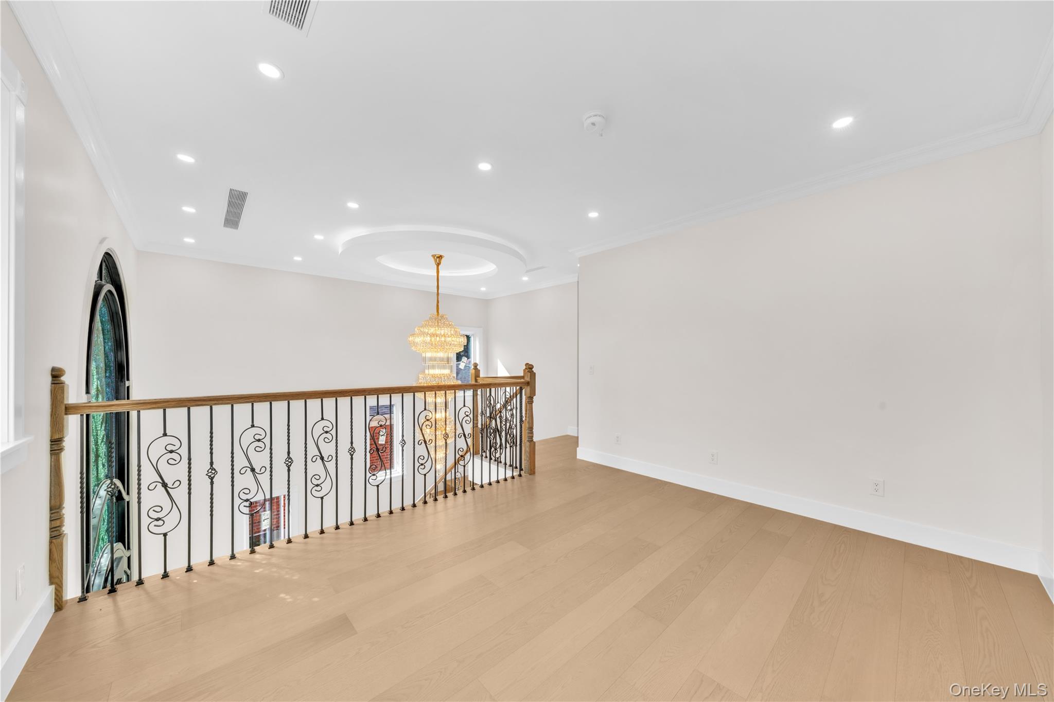 5648 219th Street, Bayside, NY 11364