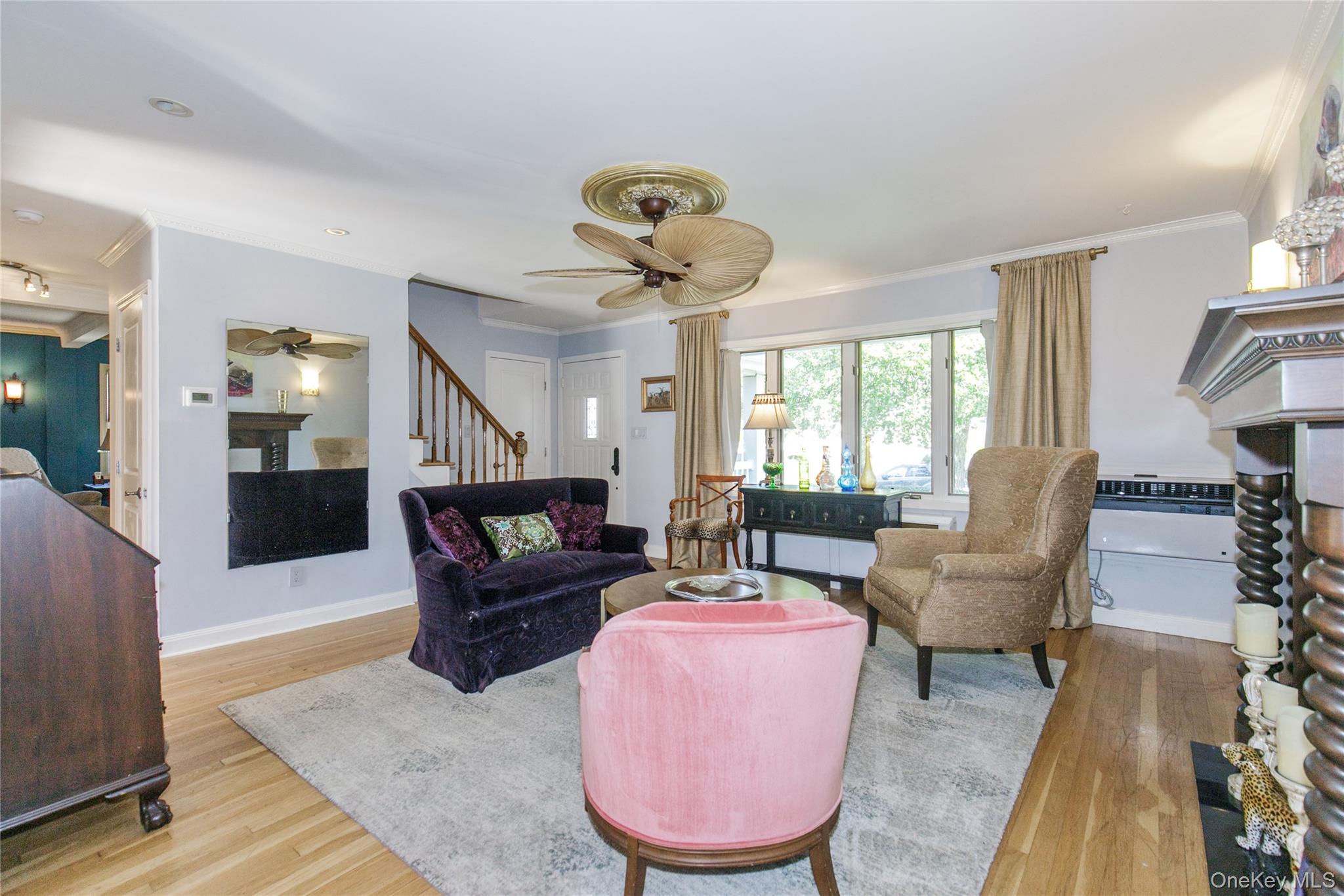 34 Linden Street, New Hyde Park, NY 11040