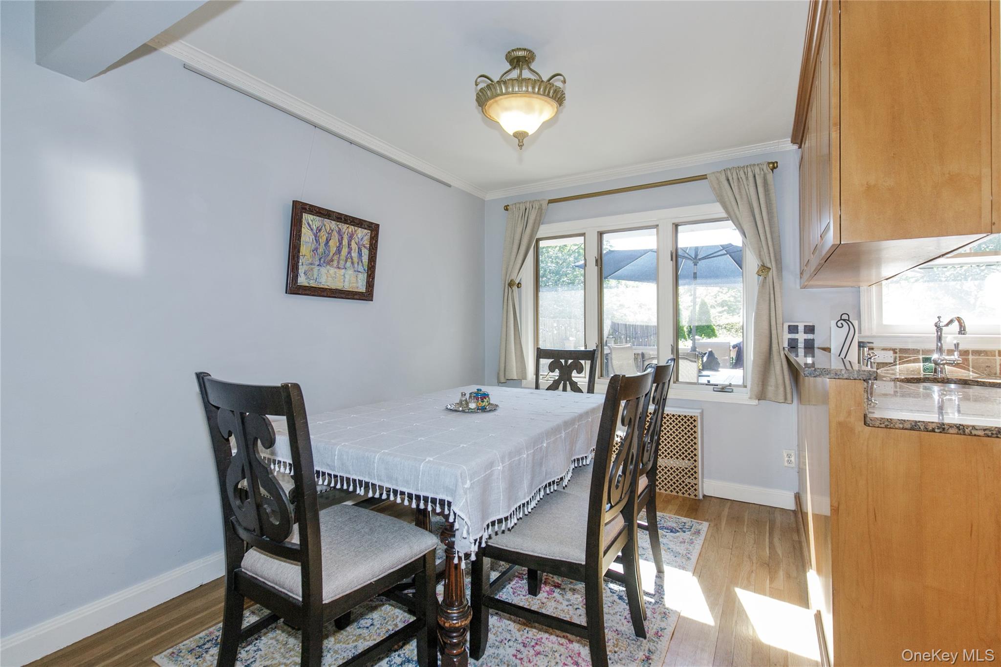 34 Linden Street, New Hyde Park, NY 11040