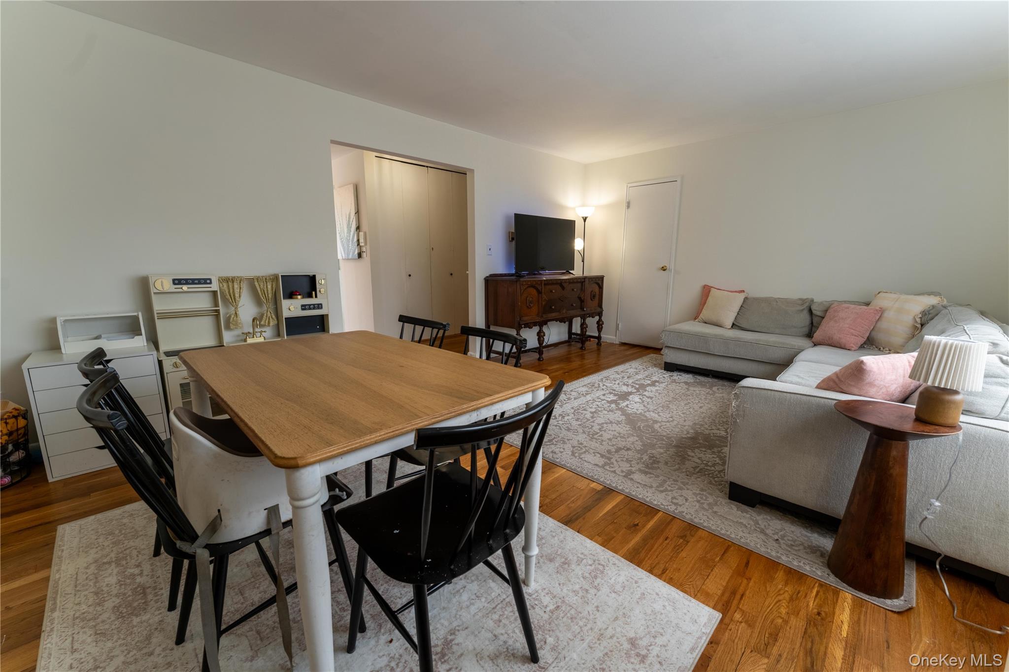 3 Sussex Court # 415, Suffern, NY 10901