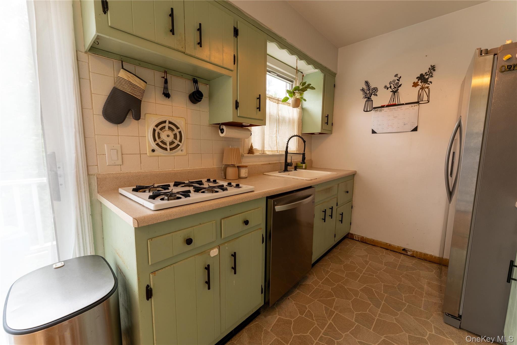 3 Sussex Court # 415, Suffern, NY 10901