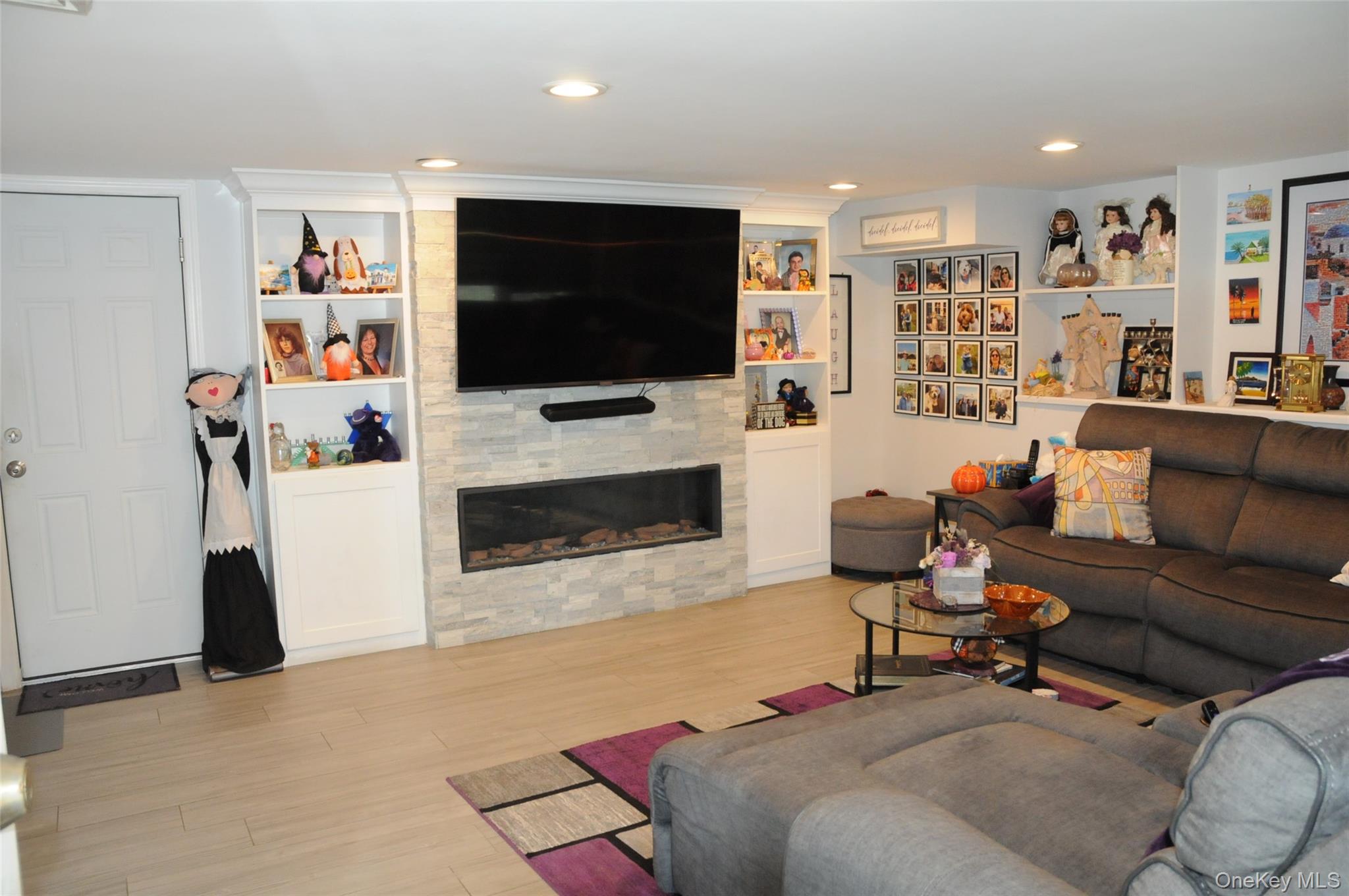 113 Northern Parkway W, Plainview, NY 11803