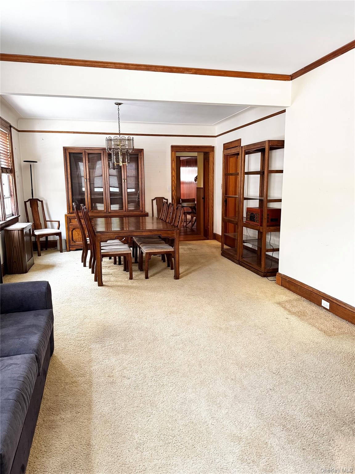 77-42 74th Street, Glendale, NY 11385