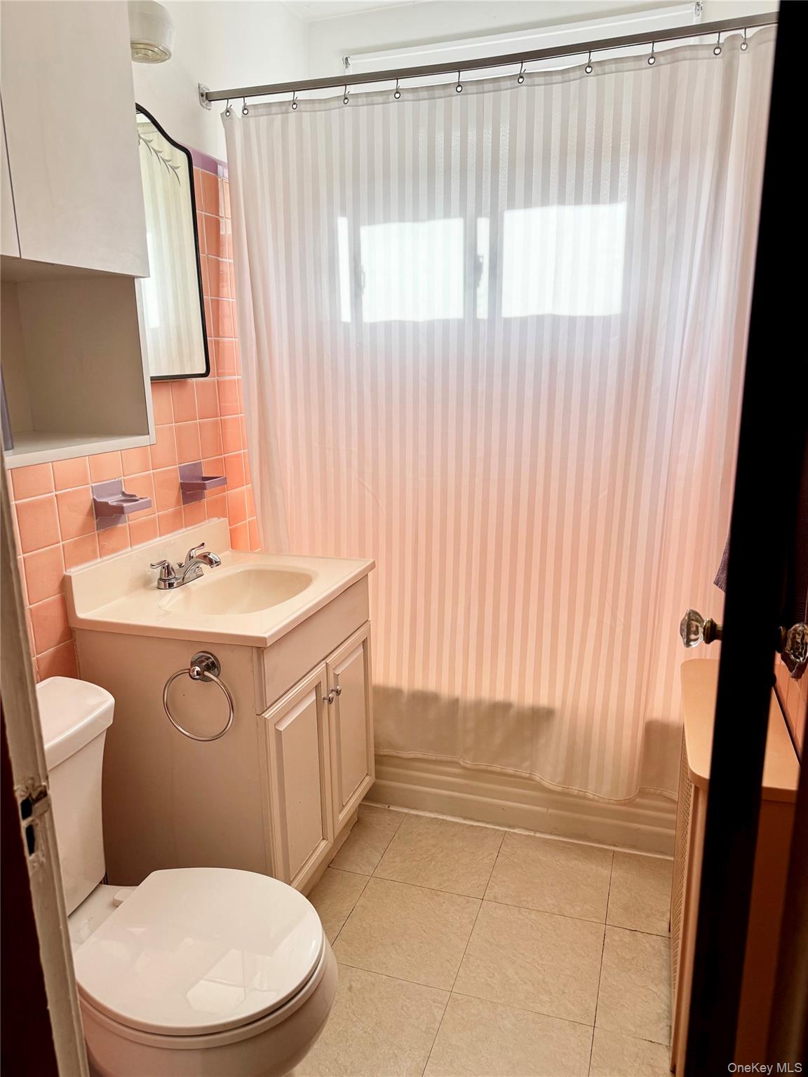 77-42 74th Street, Glendale, NY 11385