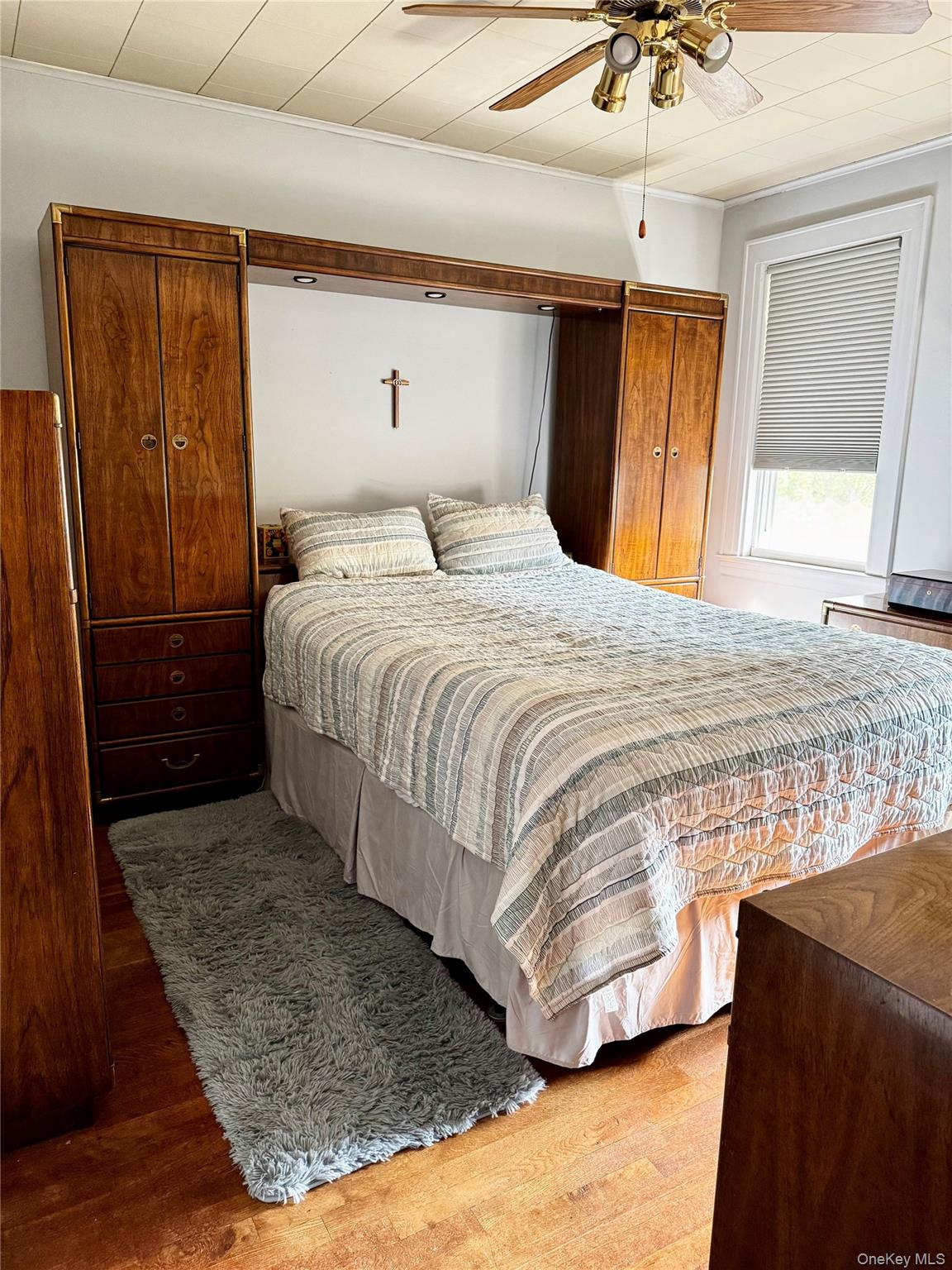 77-42 74th Street, Glendale, NY 11385