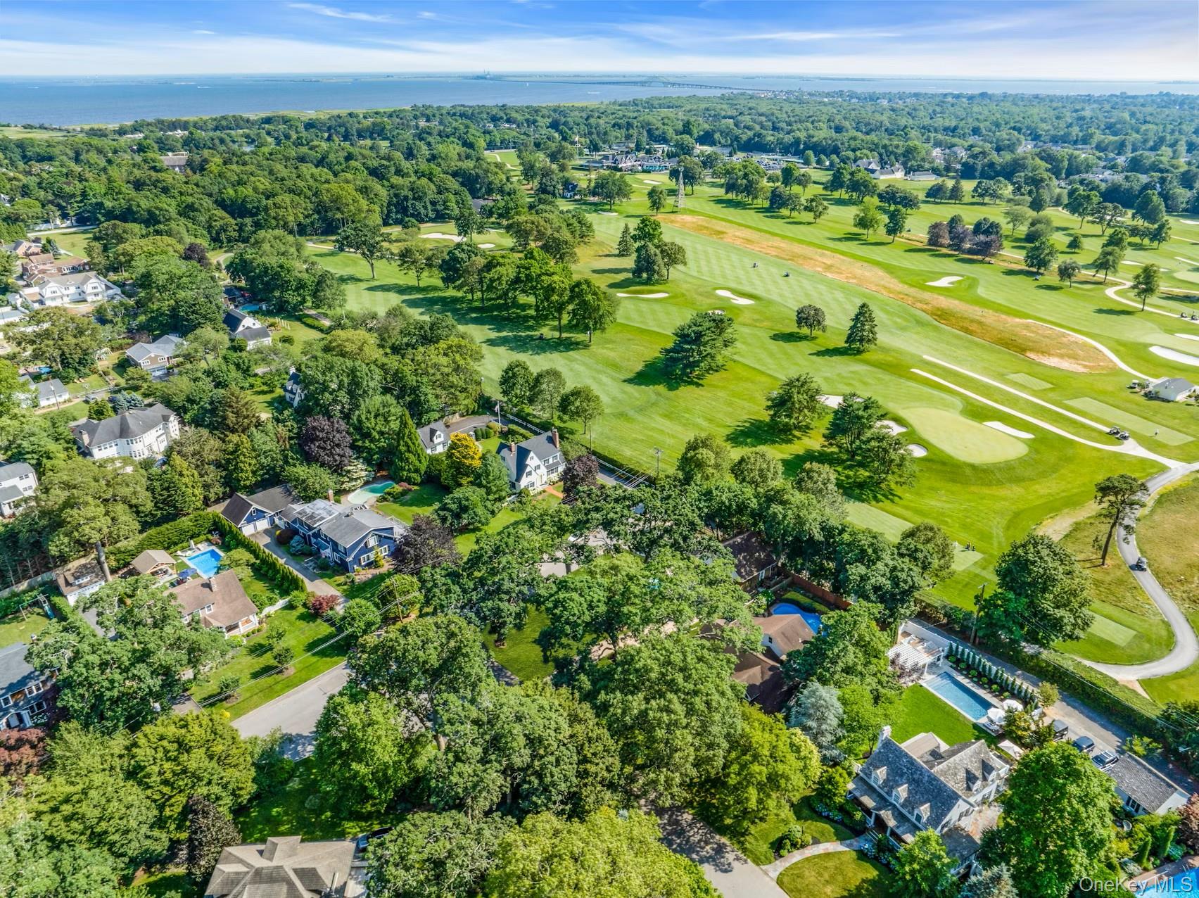 275 Woodland Drive, Brightwaters, NY 11718