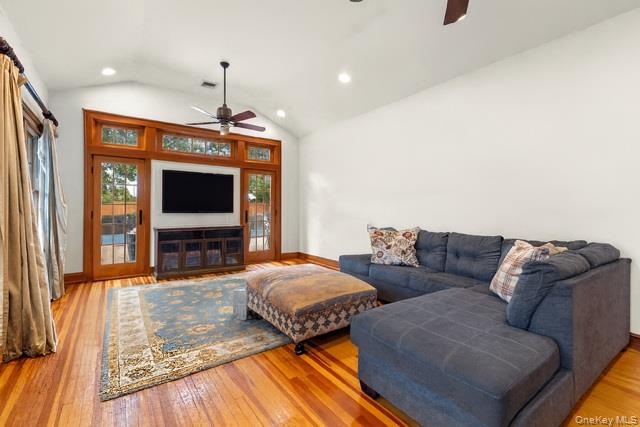 275 Woodland Drive, Brightwaters, NY 11718