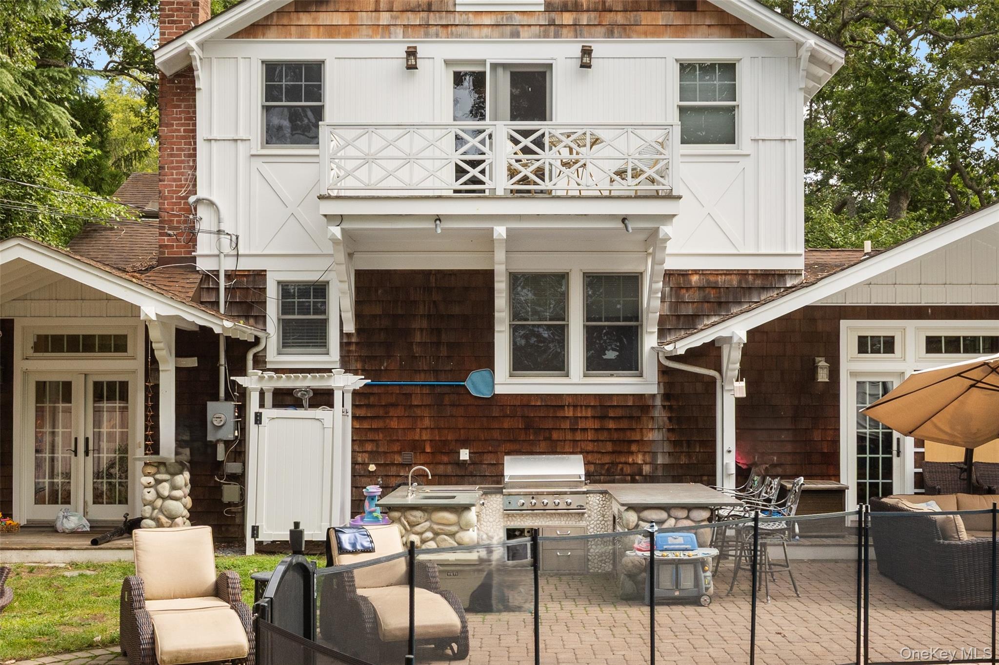 275 Woodland Drive, Brightwaters, NY 11718