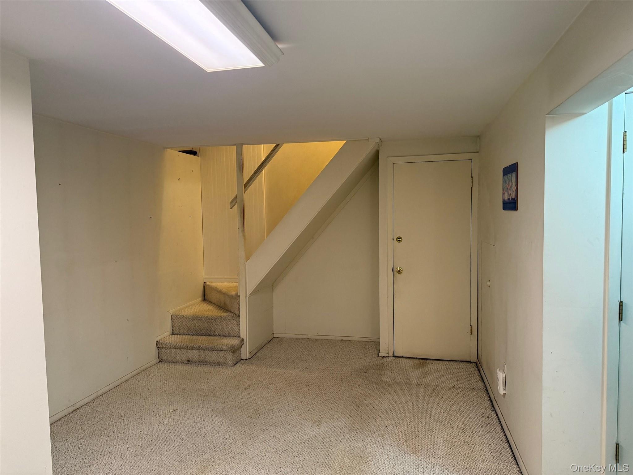 98 Eatons Neck Road, Northport, NY 11768