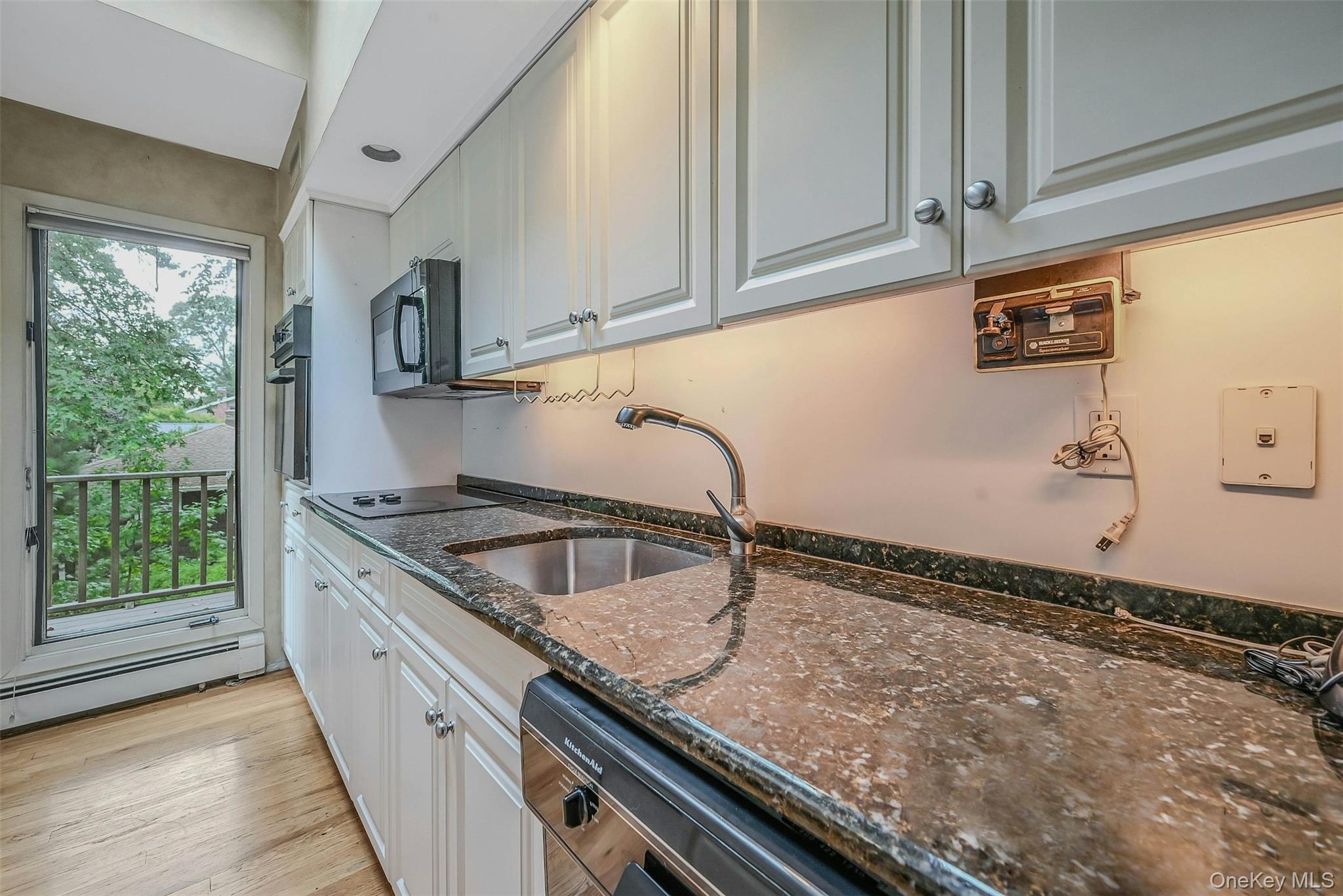 98 Eatons Neck Road, Northport, NY 11768