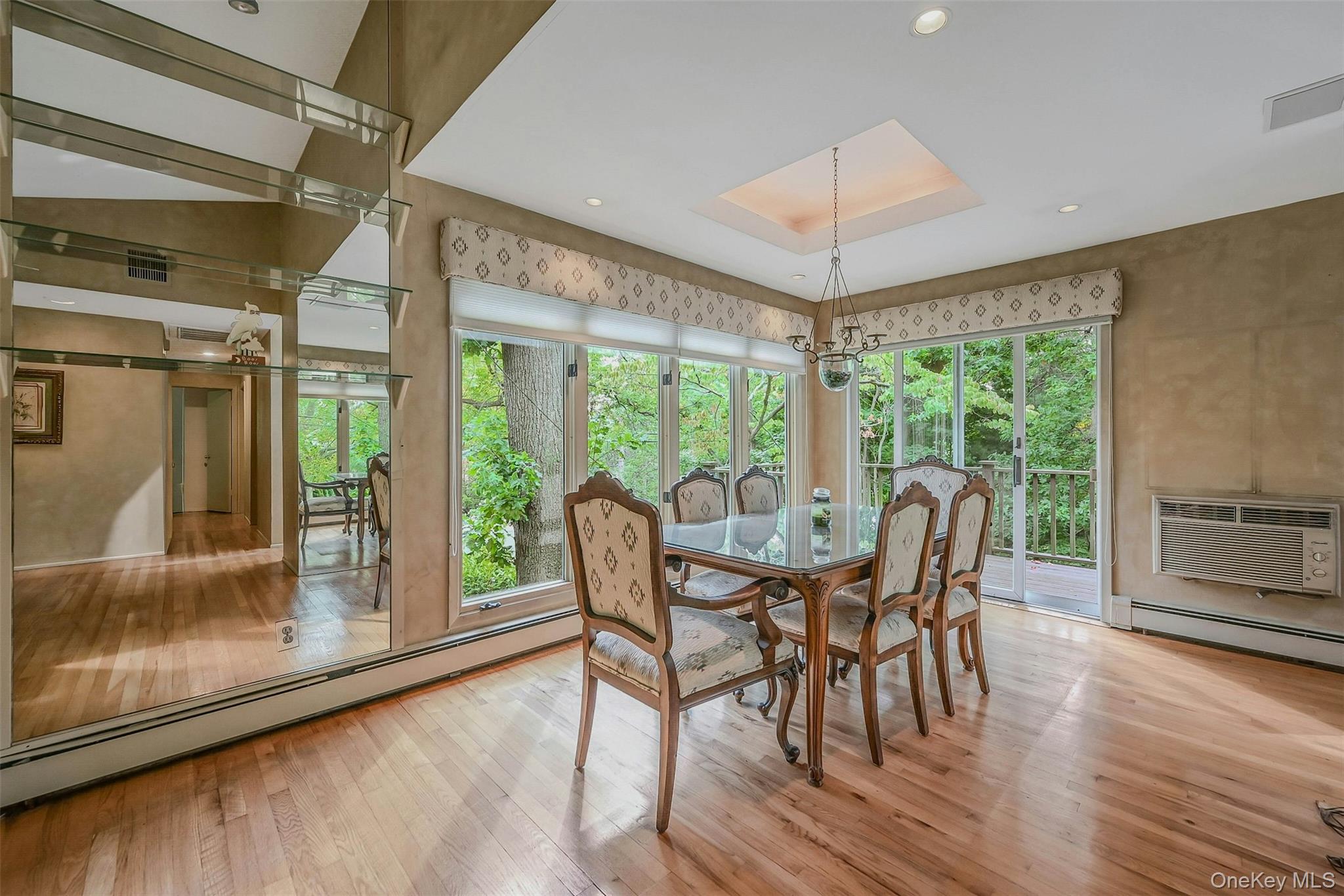 98 Eatons Neck Road, Northport, NY 11768