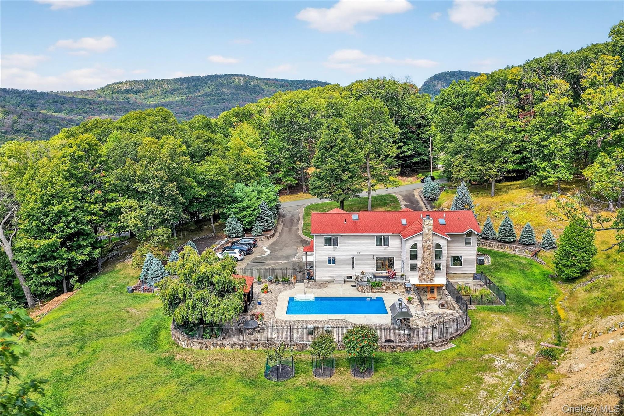 22 Skahen Drive, Tomkins Cove, NY 10986