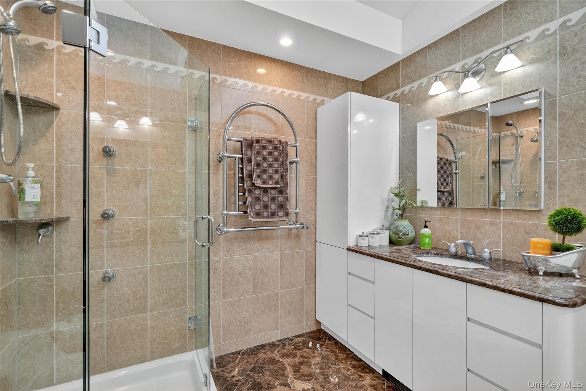 22 Skahen Drive, Tomkins Cove, NY 10986