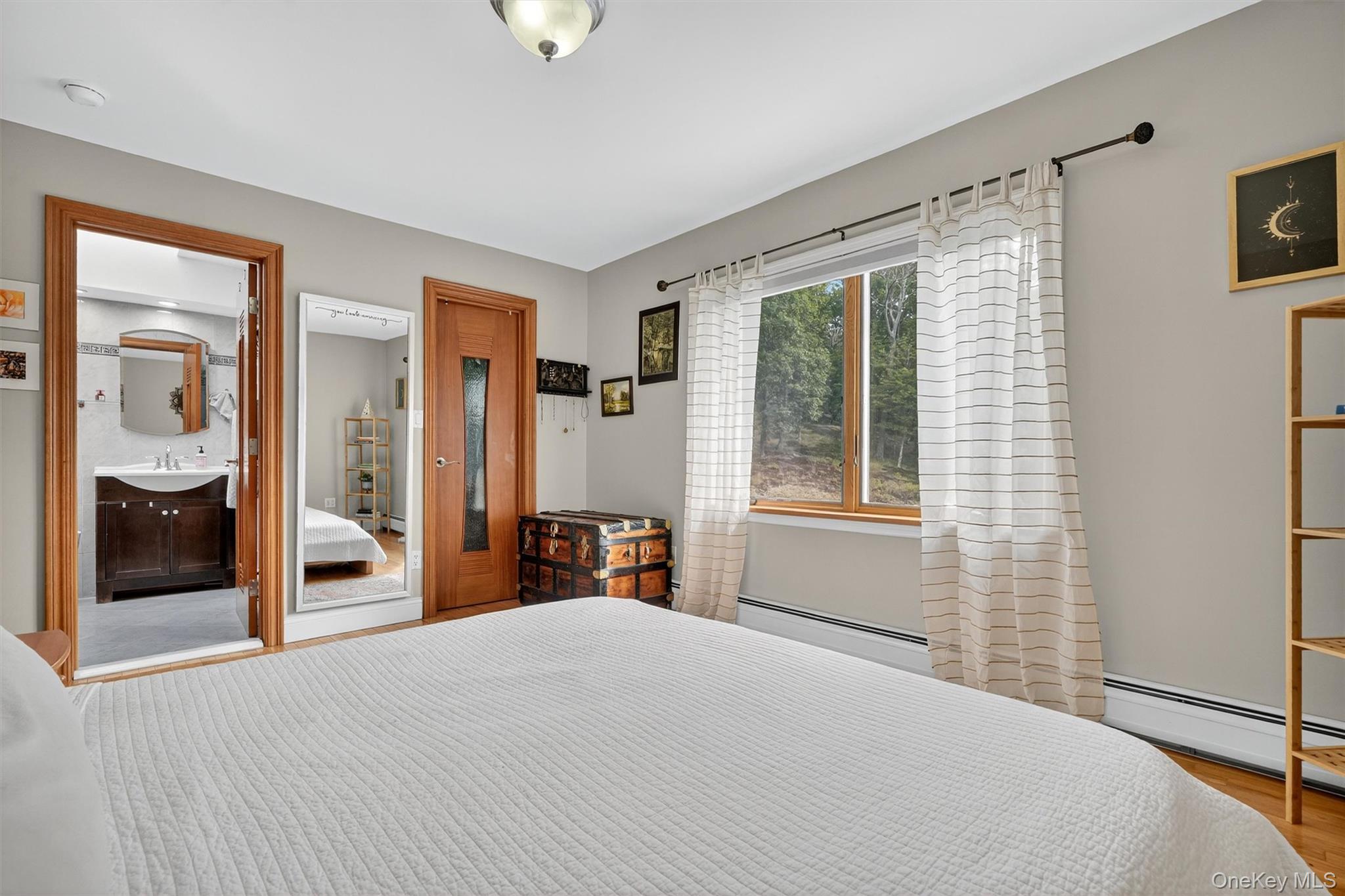 22 Skahen Drive, Tomkins Cove, NY 10986