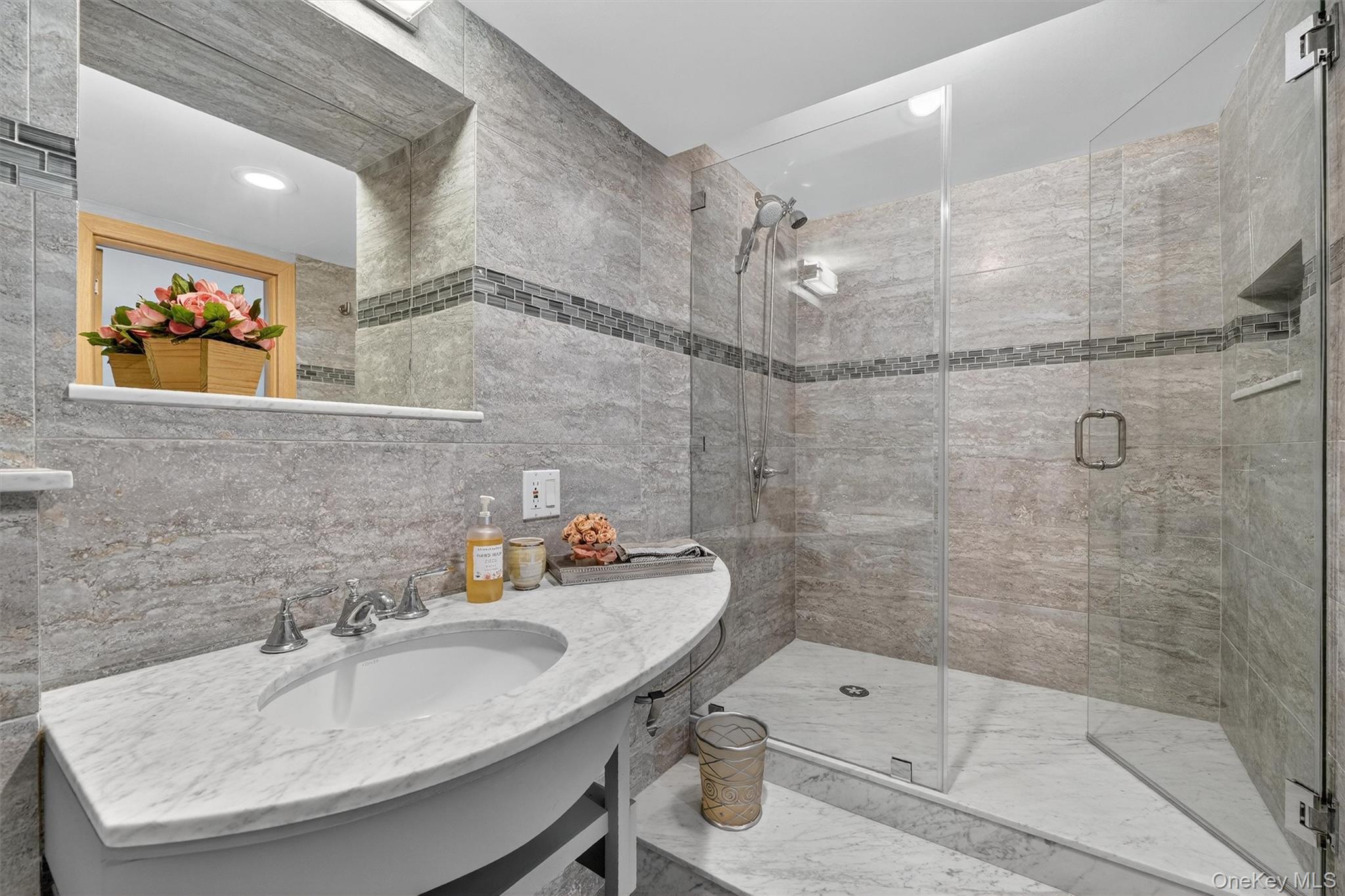 22 Skahen Drive, Tomkins Cove, NY 10986