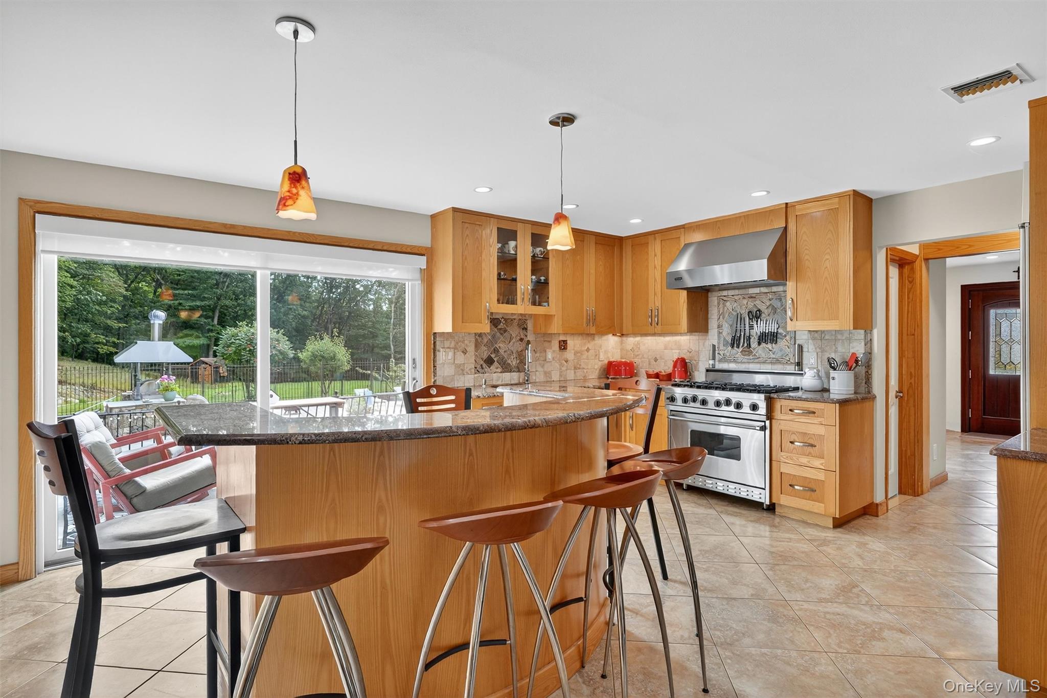 22 Skahen Drive, Tomkins Cove, NY 10986