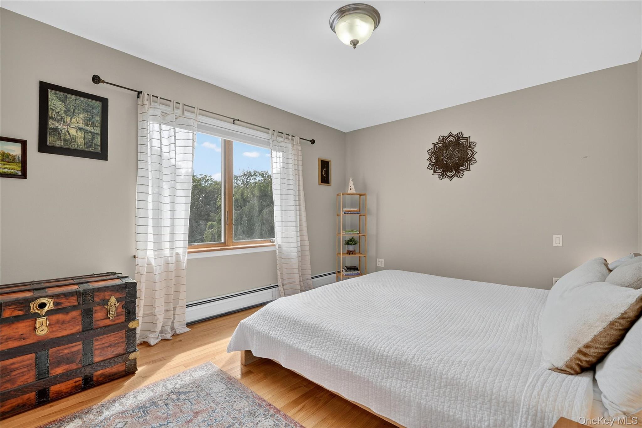 22 Skahen Drive, Tomkins Cove, NY 10986