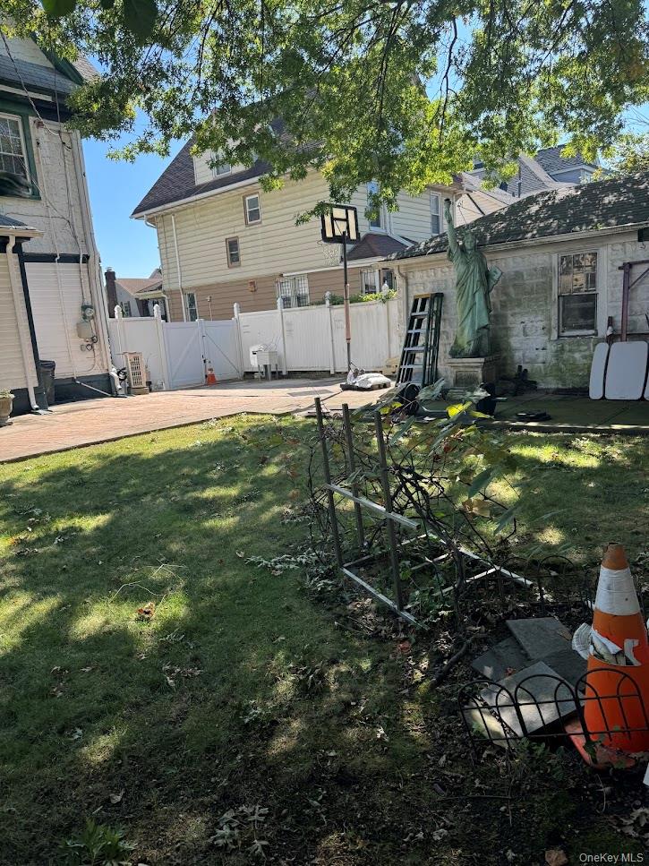 85-32 116 Street, Richmond Hill, NY 11418